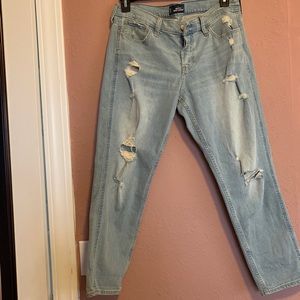 Hollister vintage boyfriend jeans.
